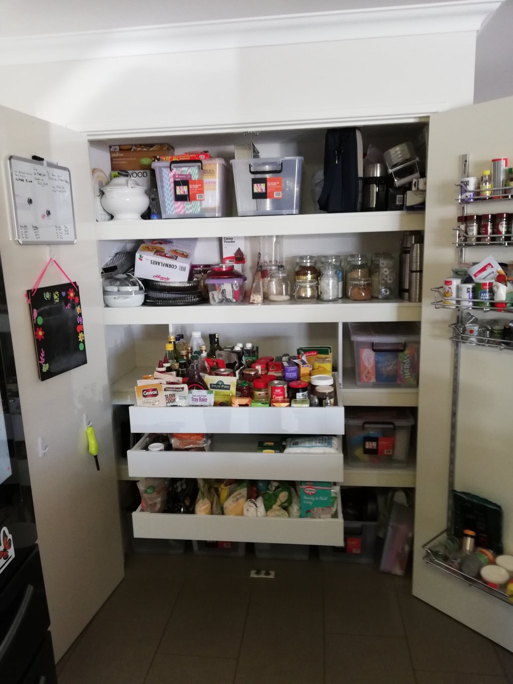 Image of messy pantry without pantry drawers